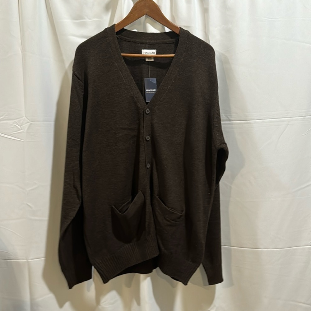 Haggar Men’s brown button‎ up cardigan size XL/ EG